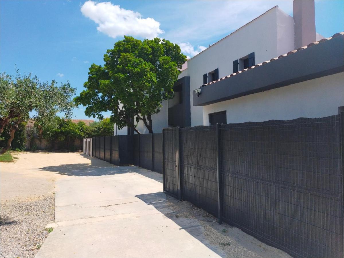 Villa Caremeau 2 Nîmes Exterior foto